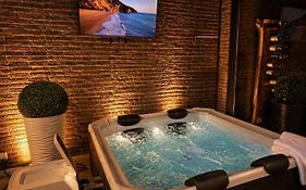 Exklusives Erlebnis-Apartment Emotion Apartments Mit Privater Sauna Und Whirlpool